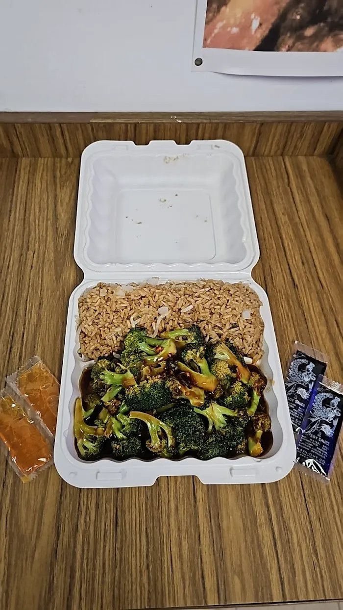 Wonder Wok(Chinese Food&Wings) 4