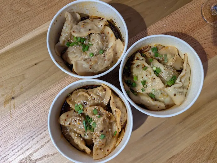 Gu's Dumplings 1