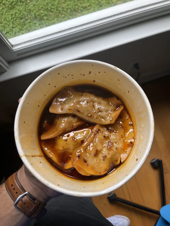 Gu's Dumplings 5
