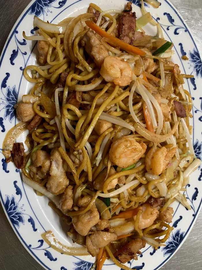 Dragon Delite Chinese Restaurant 1