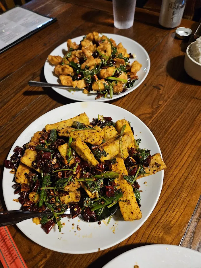 Jia Szechuan Food and Bar 8