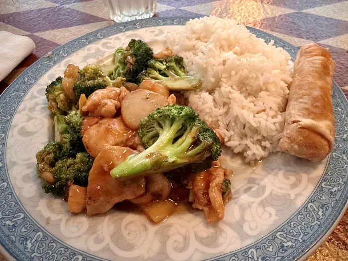 Wok & Chopstick Restaurant 4