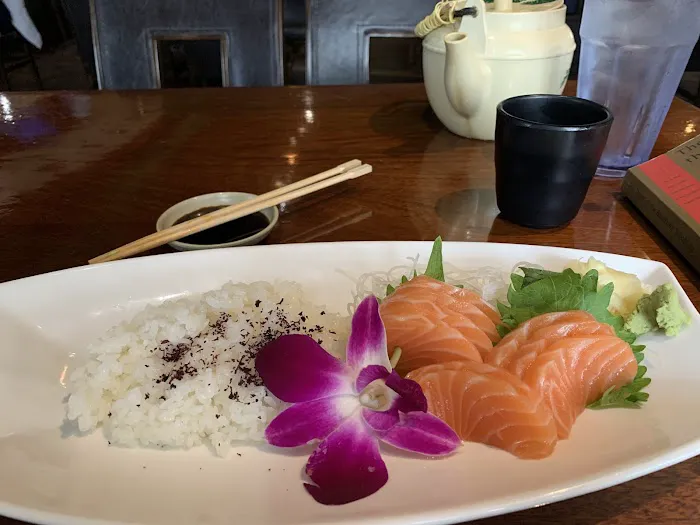 Volcano Asian Bistro 5