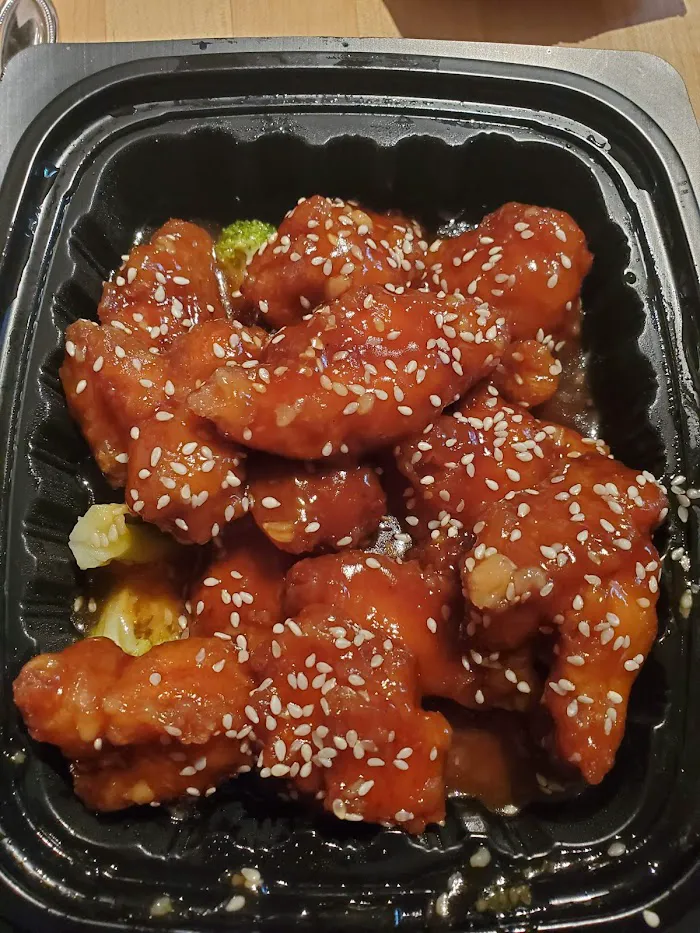 The Pearl Chinese and Thai 7