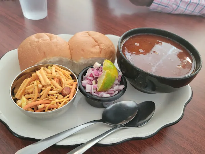 MH 15 - Indian Vegetarian Restaurant 7