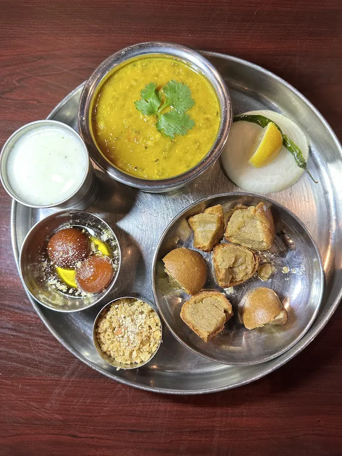 MH 15 - Indian Vegetarian Restaurant 10