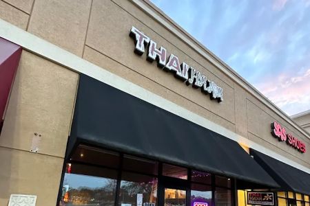 Thai Hana Restaurant & Sushi Bar