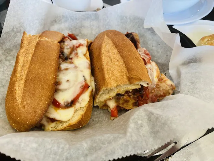 Pozzy Bros. Pizza 5