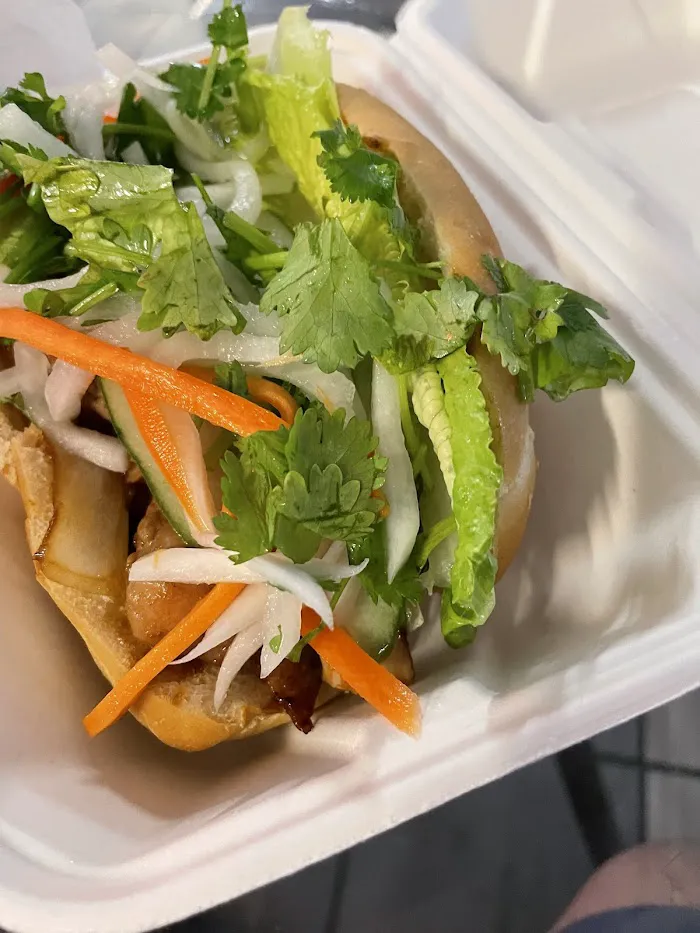 Vietnamese Grille 10