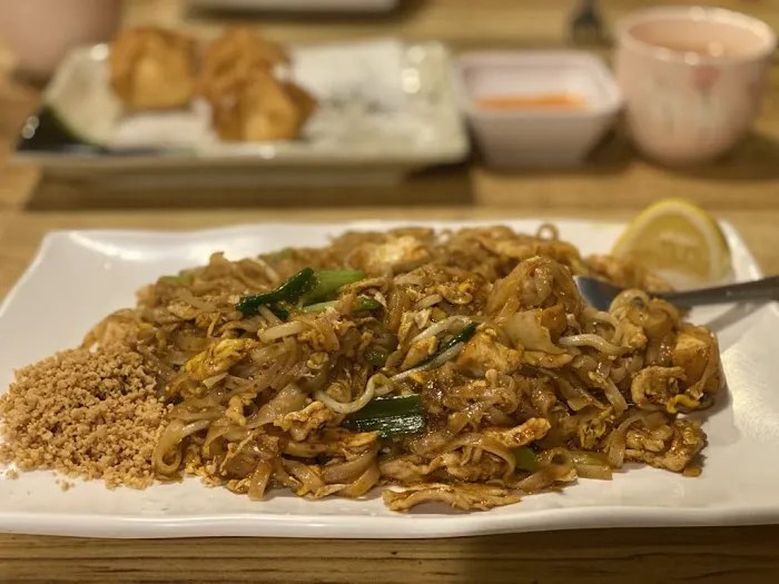 Wah Ha Ha Thai Food & Noodle Soup 10