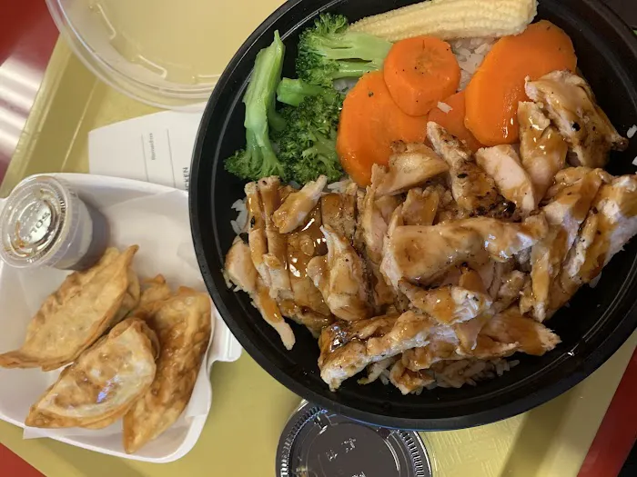MAUI Teriyaki & Sushi 7
