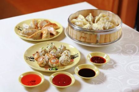 Loves Dumpling House 梁妈妈手工水饺