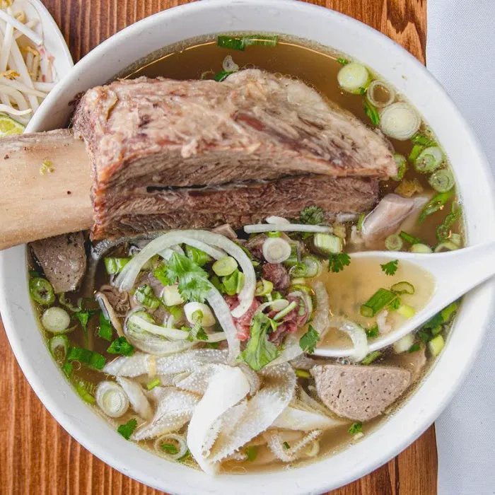 Yummy Pho & Bo Ne 3