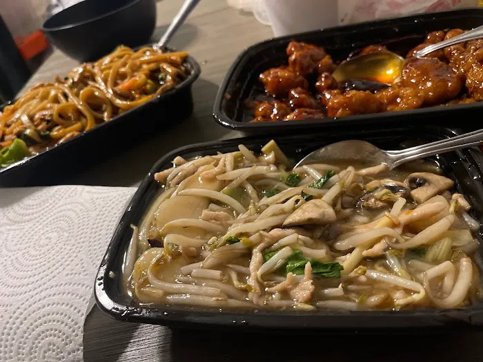 China Hut 中國小屋 9