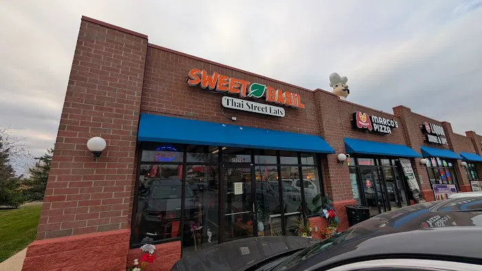 Sweet Basil | Thai Street Eats 1