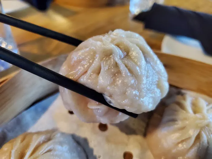Momo Mee Asian Cuisine 2