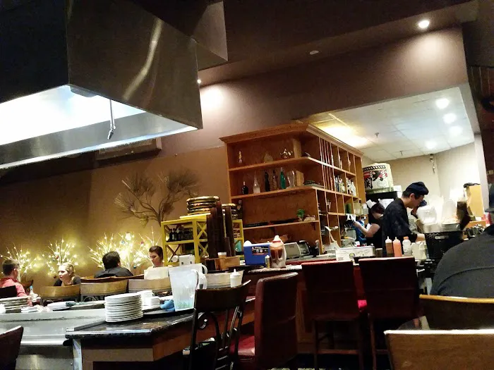 Lotus Restaurant 4