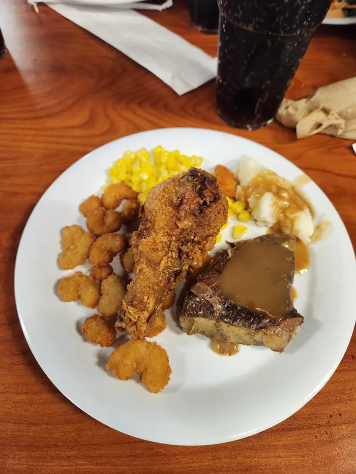 Golden Corral Buffet & Grill 10