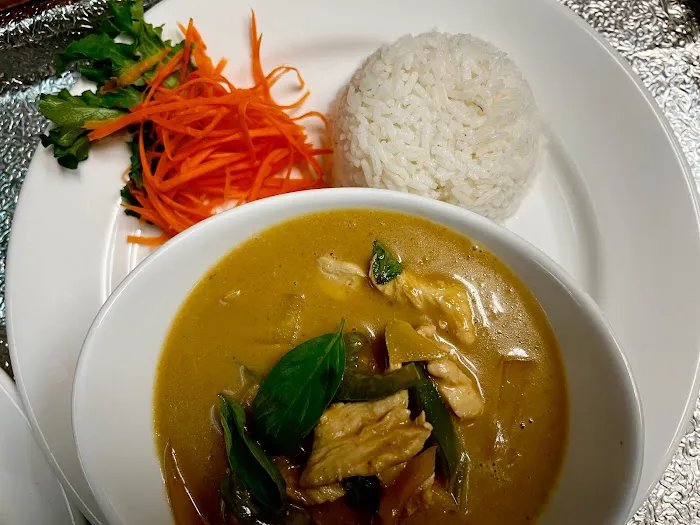 Thai Kitchen 10