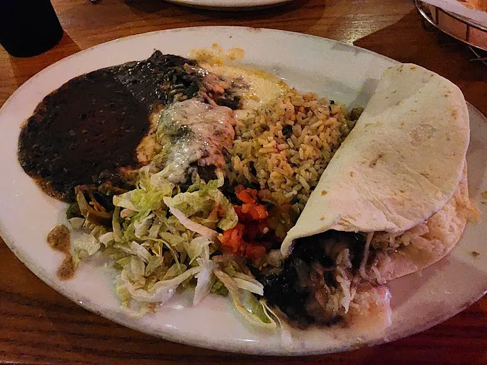 Roja Mexican Grill 6
