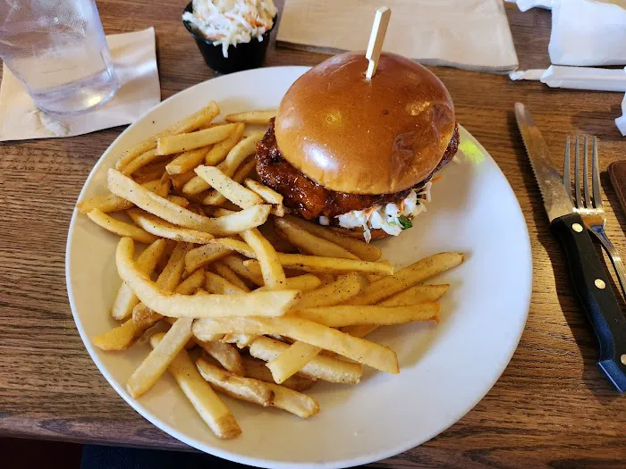 Applebee's Grill + Bar 7