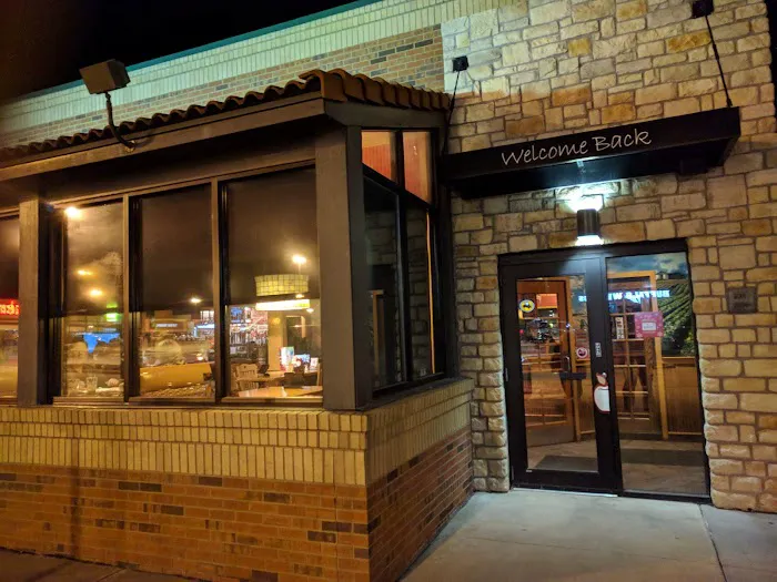 Applebee's Grill + Bar 3
