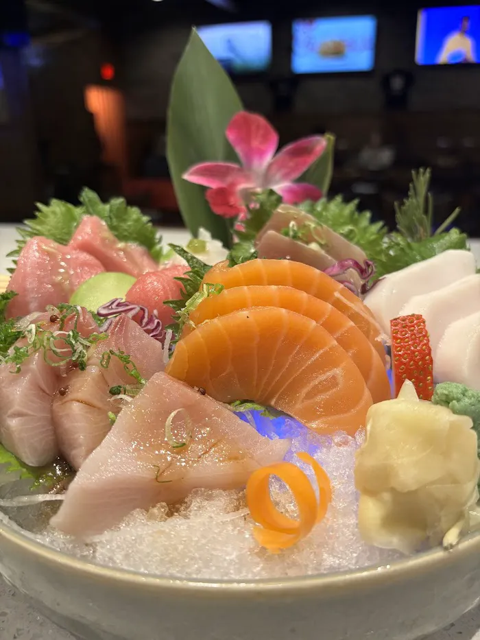 Ahi sushi ramen &grill 4