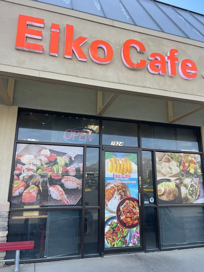 Eiko Cafe sushi & donburi 5