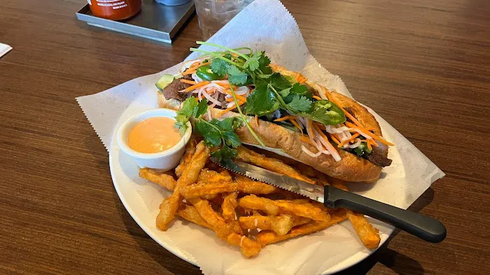 Pho Thin Vietnamese Noodle Lounge 9