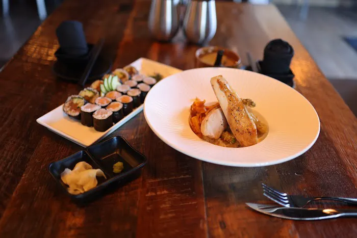 Mint Tapas and Sushi 2 (Cottonwood Heights) 4
