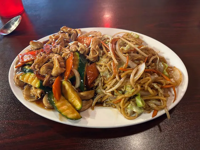 Red Corner China Diner 6