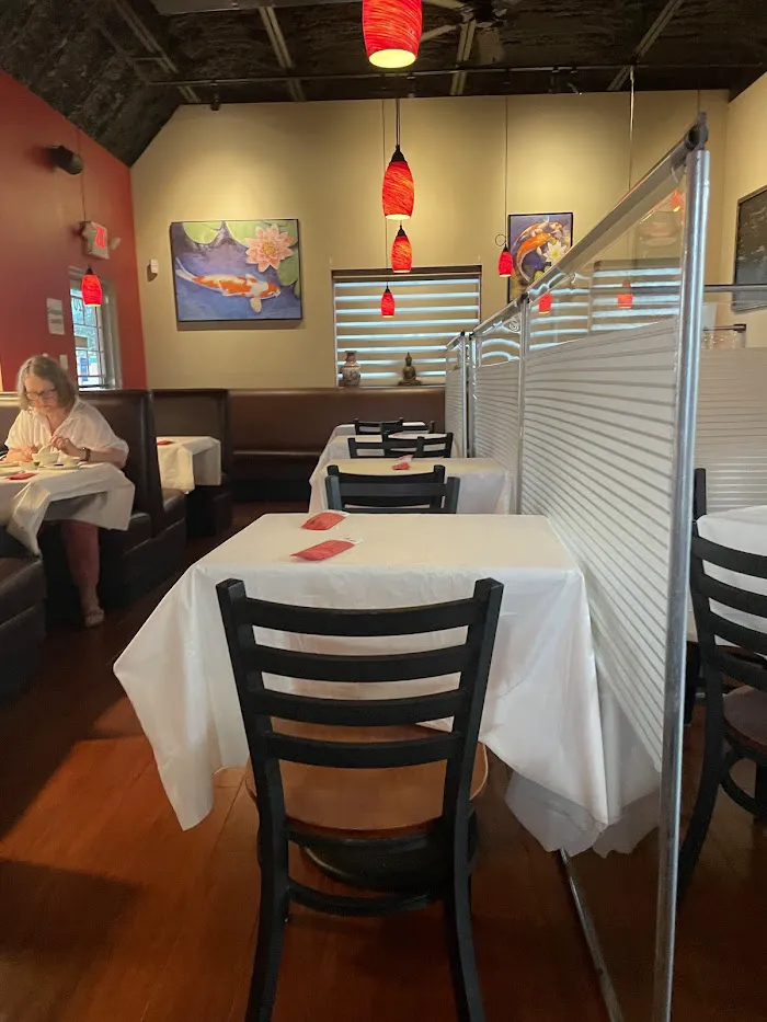 Heights Asian Cafe 8