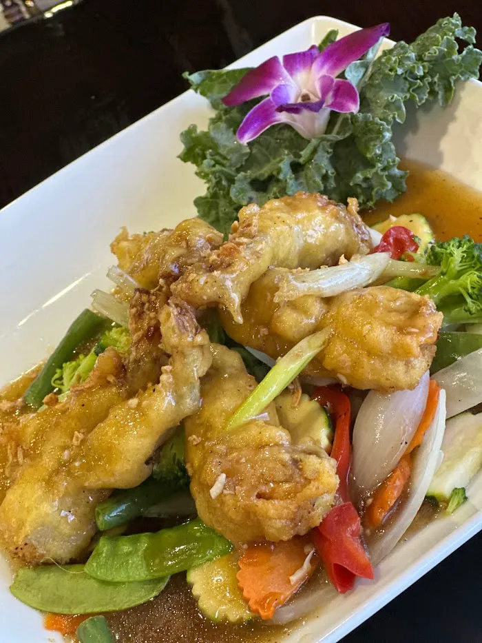 Sawatdee Thai & Sushi 9