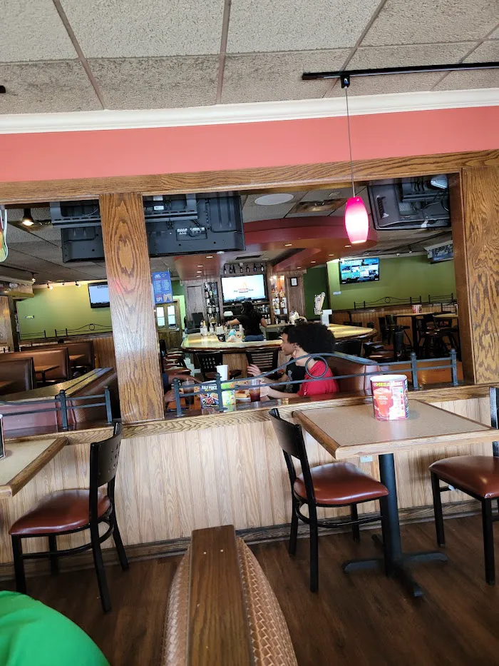 Applebee's Grill + Bar 3