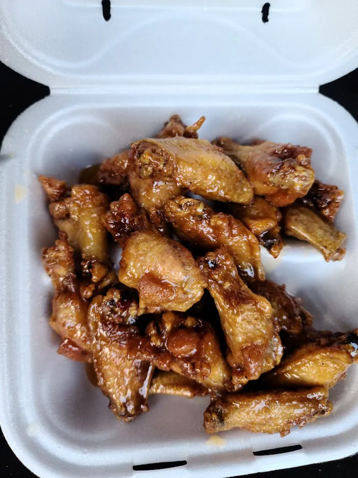 Kung Fu Wings 10
