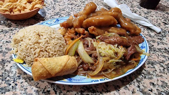 Golden Gate Chinese Restaurant 3