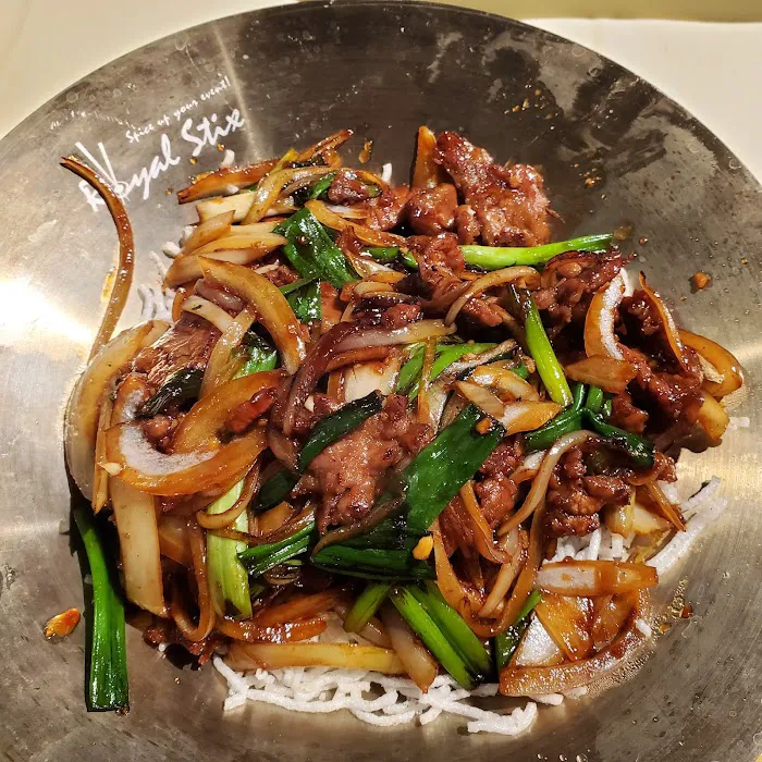 Royal Stix Asian Restaurant 4