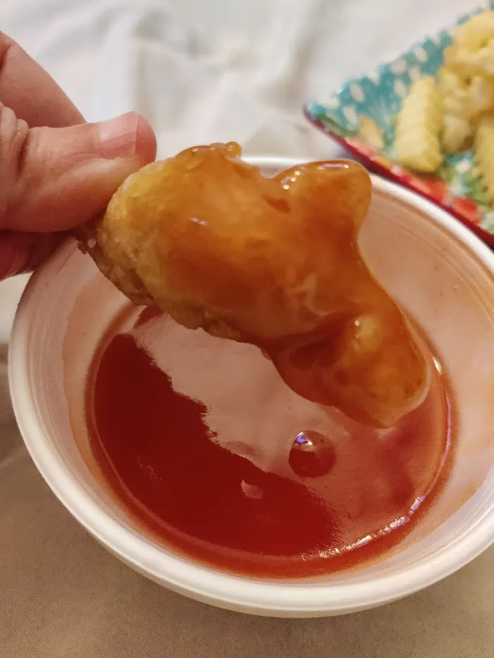 Golden Crown Chinese Restaurant 3
