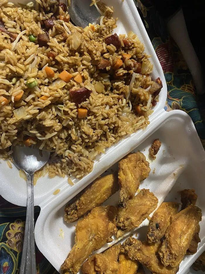 Golden Crown Chinese Restaurant 10