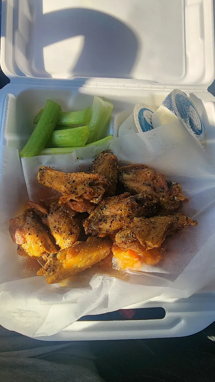 Mo-Joe's 4