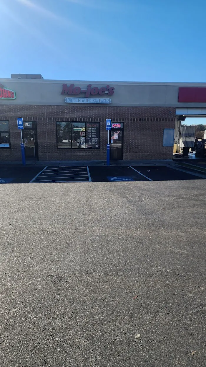 Mo-Joe's 6