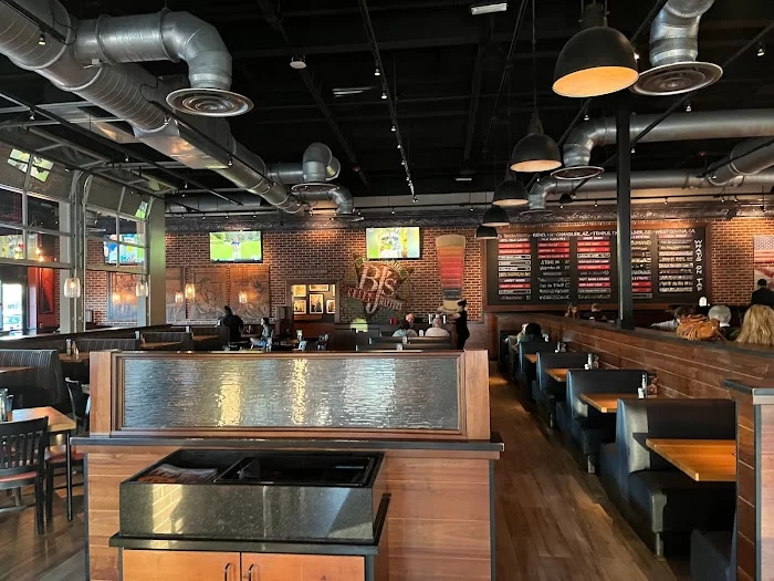 BJ's Restaurant & Brewhouse 3
