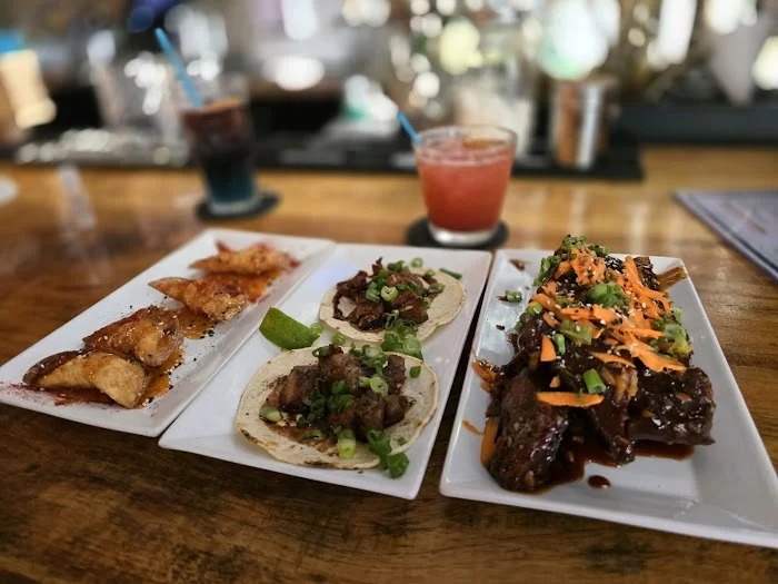 86 Forks Bar + Table 10