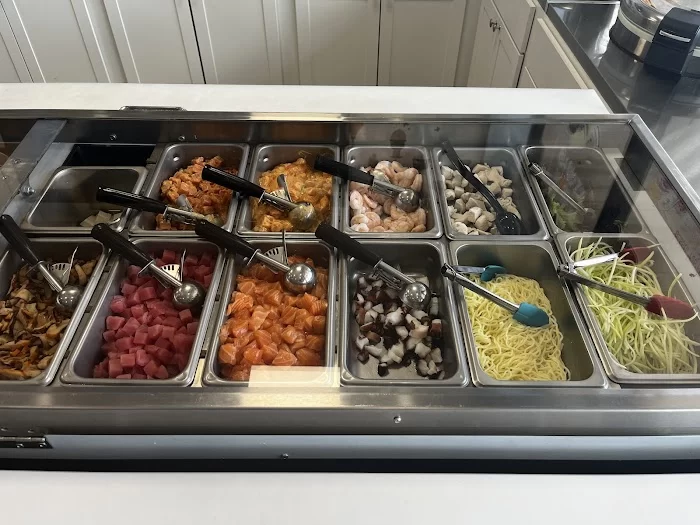 Yummy poke & Bubble tea 5