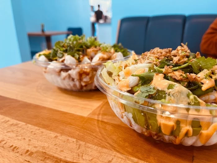 Yummy poke & Bubble tea 8