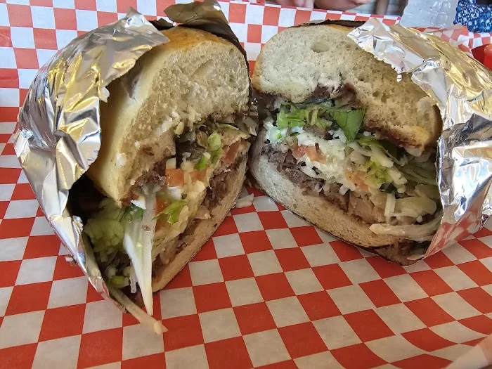 Los Panchos Tamales y Tacos 6
