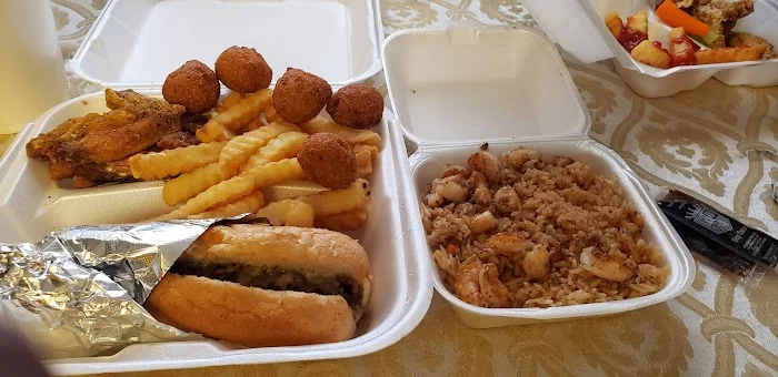 Wow Wing & Deli 9