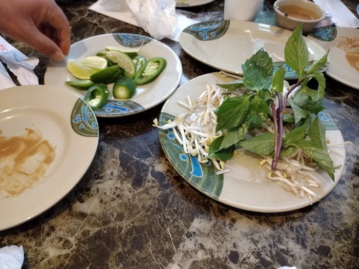 Tu-Do Vietnamese Restaurant 10