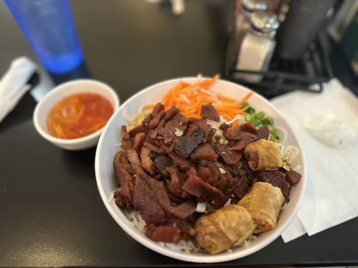 Pho Golden Palace Vietnamese Restaurant 5