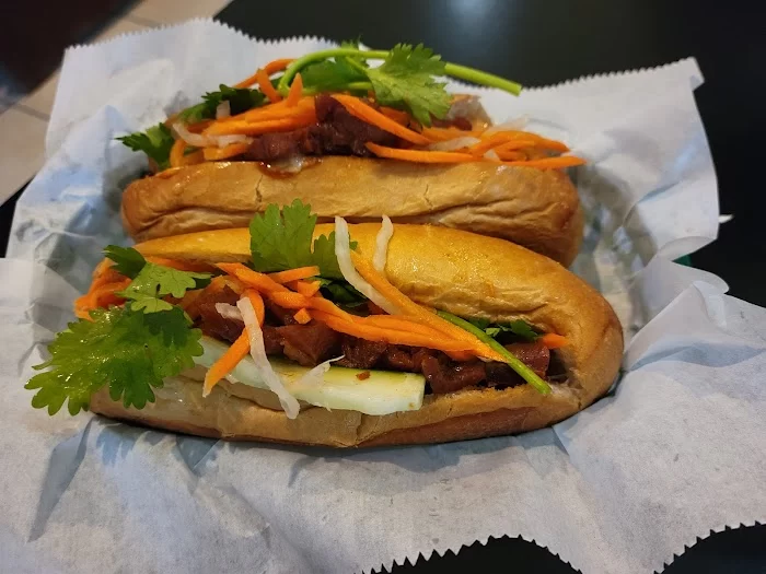 Pho Golden Palace Vietnamese Restaurant 8